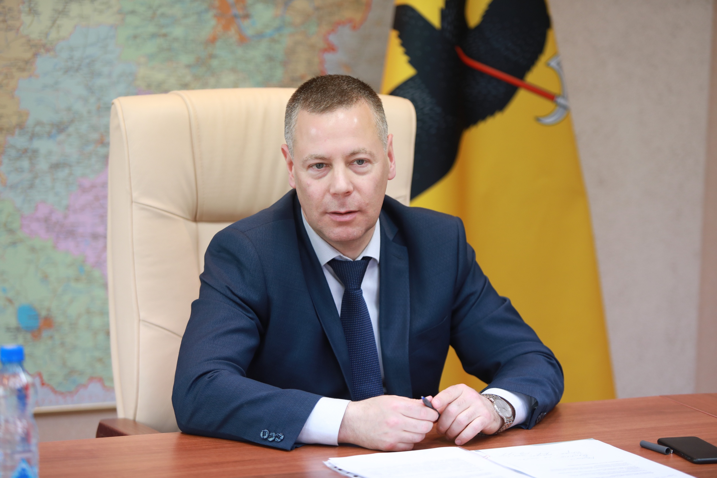 Михаил Евраев поручил пересмотреть порядок уборки контейнерных площадок в Ярославле
