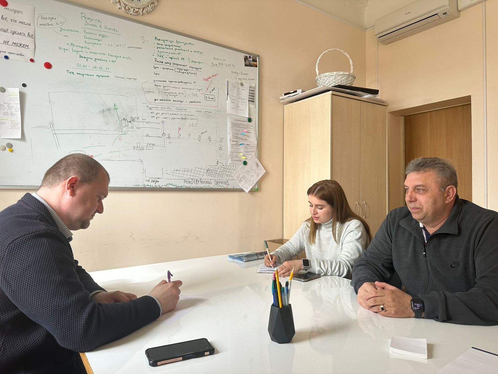 Рабочая встреча в городе Ростов Великий в апреле