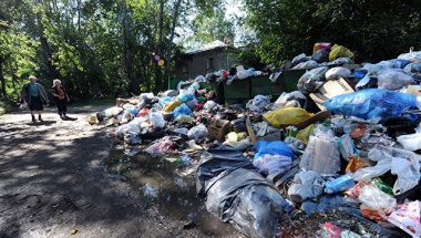 Раздельный сбор мусора надо стимулировать, считают в Госдуме